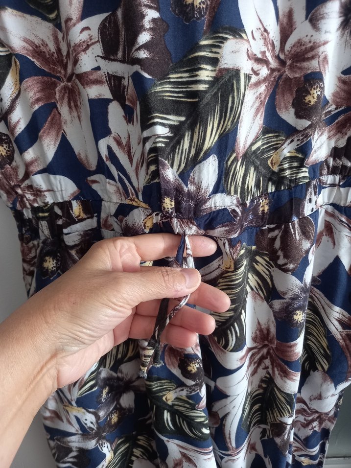 LC Waikiki Marka Pamuklu Uzun Tulum - Görsel 3