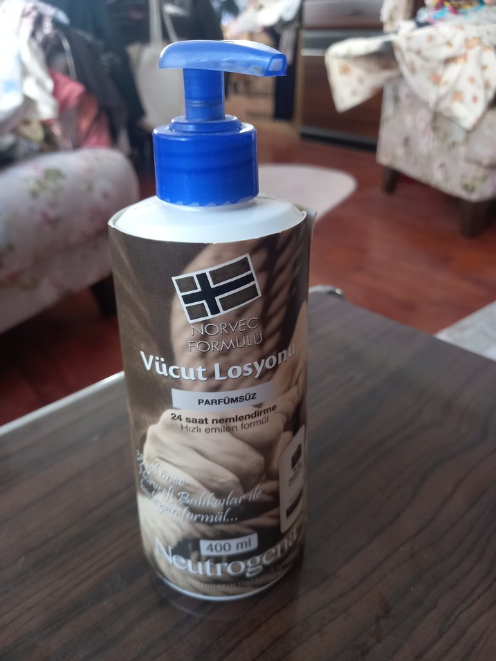 Norvec Formüllü Nemlendirici Vücut Kremi 400ml - Görsel 2