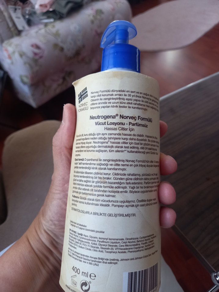 Norvec Formüllü Nemlendirici Vücut Kremi 400ml - Görsel 3