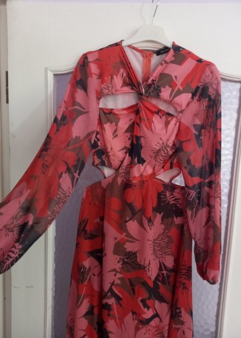 Trendyol Bel ve Göğüs Dekolteli Abiye Elbise - Görsel 3