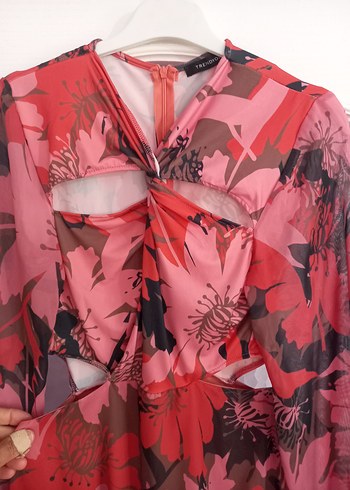 Trendyol Bel ve Göğüs Dekolteli Abiye Elbise - Görsel 5