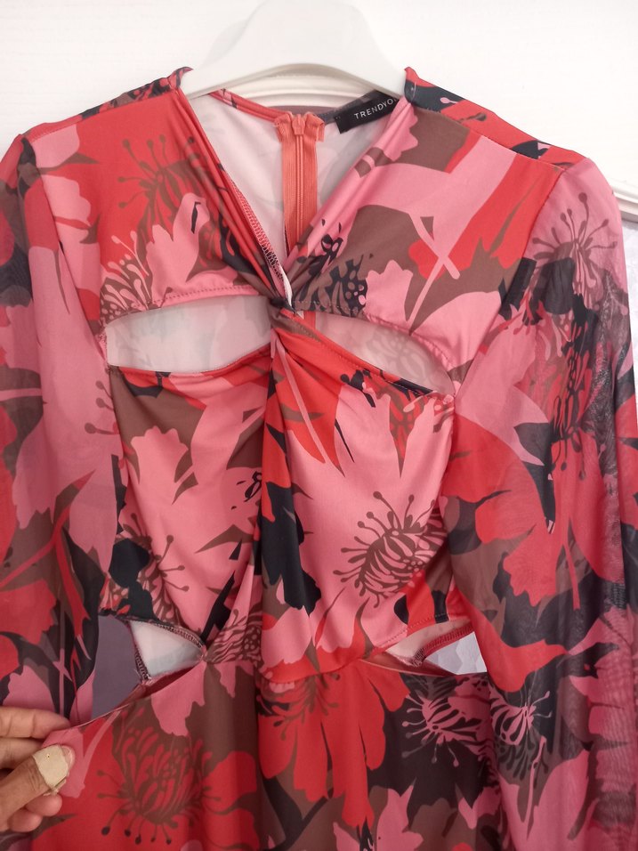 Trendyol Bel ve Göğüs Dekolteli Abiye Elbise - Görsel 5