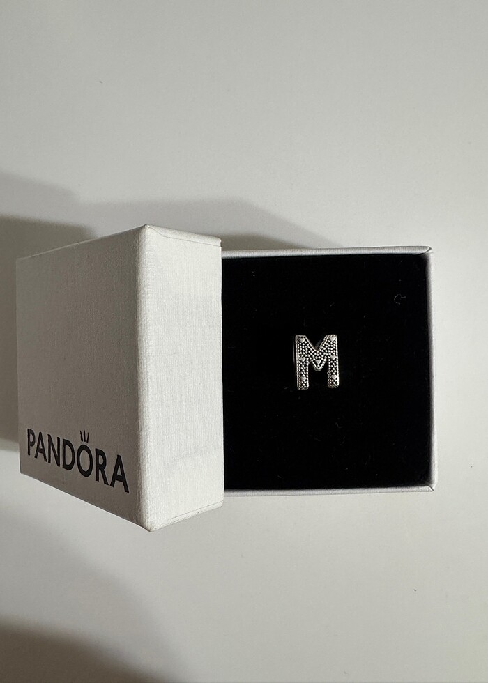 Pandora M Harfi Charm - Görsel 2
