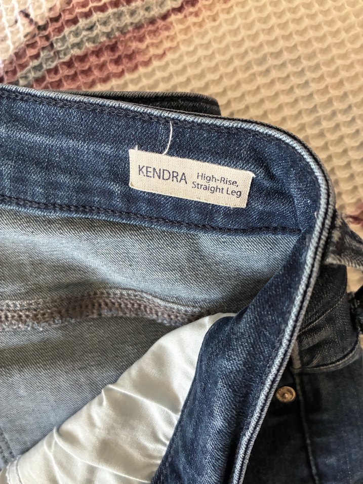 Mavi kendra jean — görsel 2/6