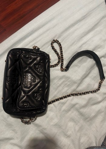 Zincir Detaylı Siyah Deri Guess Çanta - Görsel 2