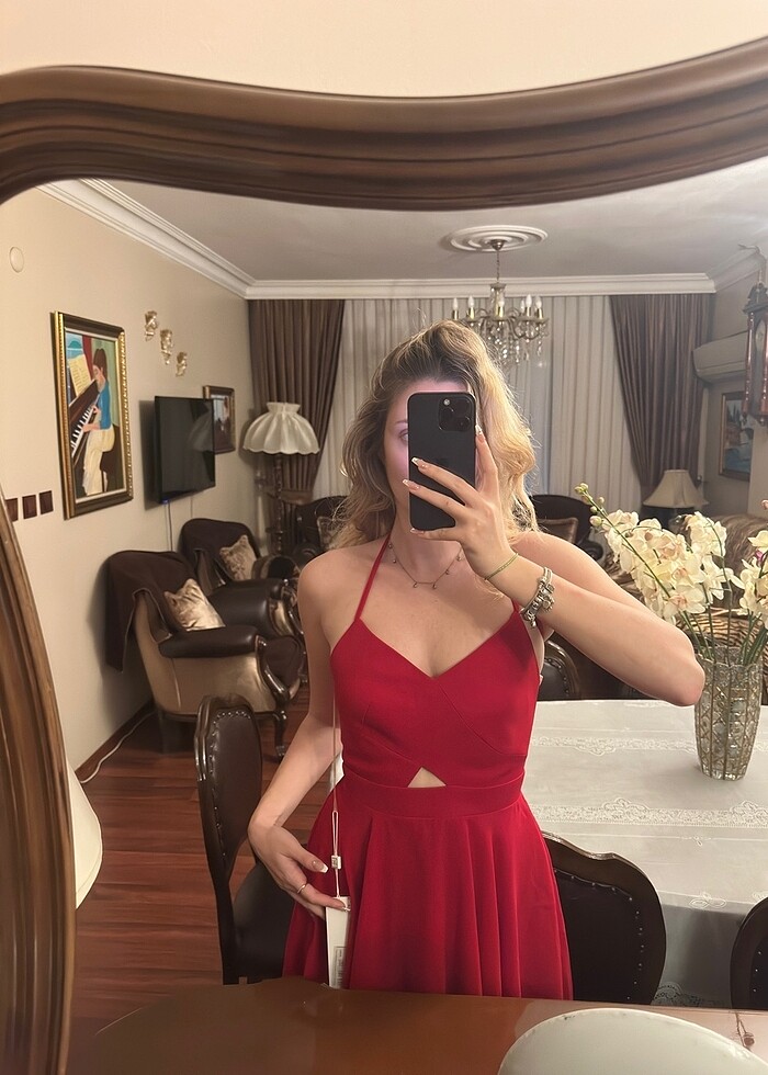 Kirmizi Abiye Elbise - Görsel 2