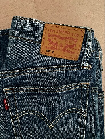 Levis jean s