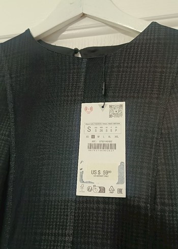 Uzun Siyah Gotik Yırtmaçlı Elbise - Görsel 8