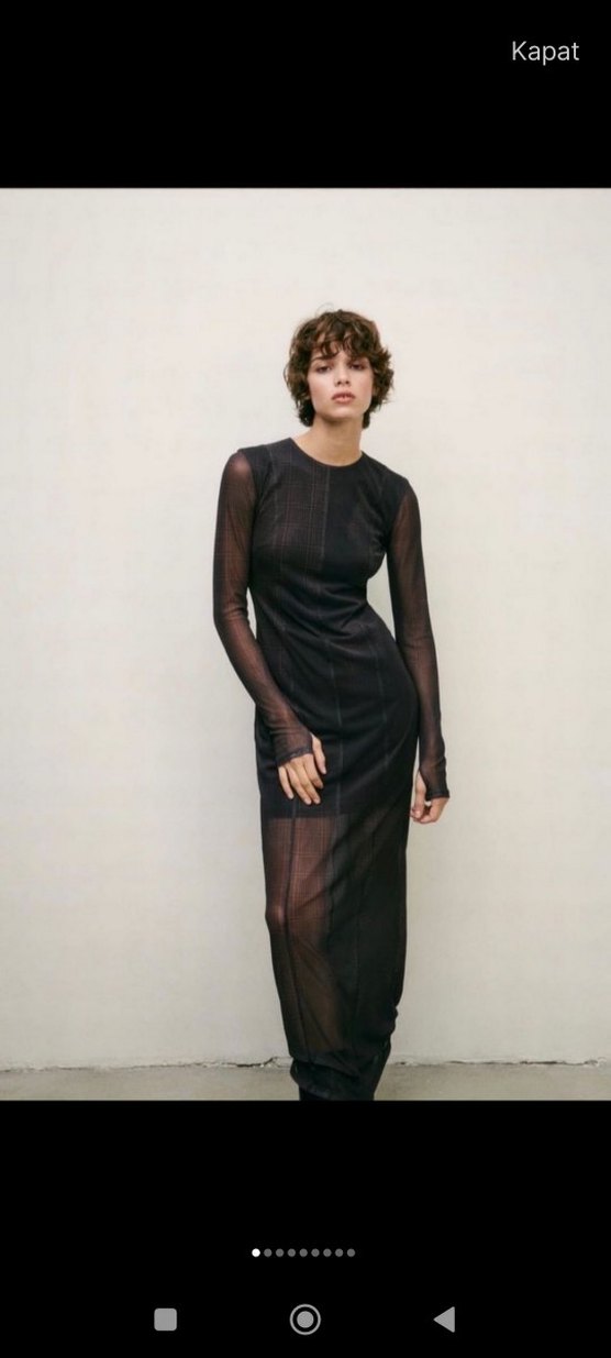 Uzun Siyah Gotik Yırtmaçlı Elbise - Görsel 2