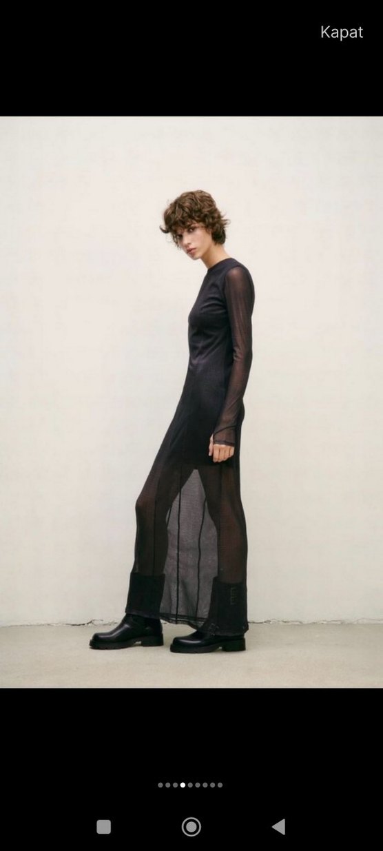 Uzun Siyah Gotik Yırtmaçlı Elbise - Görsel 4