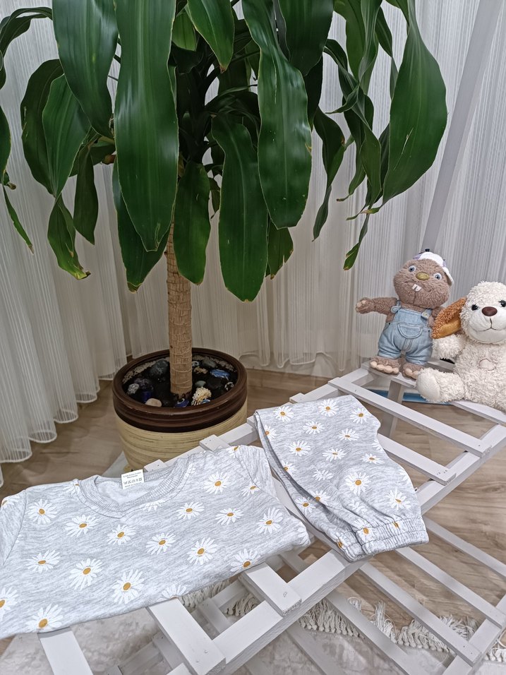 Gri Kısa Kollu Çiçek Desenli Bebek Kıyafet Takımı - Görsel 2