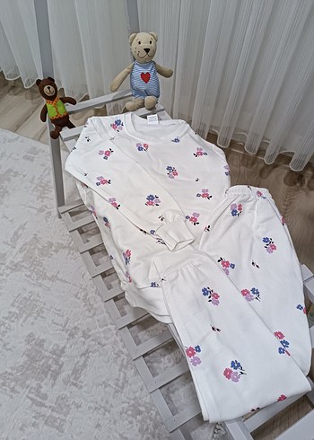 Çiçek Desenli Kısa Kollu Hamile Pijama Takımı - Görsel 3