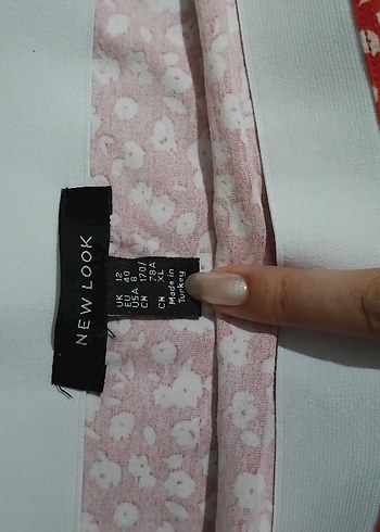 New Look Kırmızı Çiçek Desenli Kısa Etek