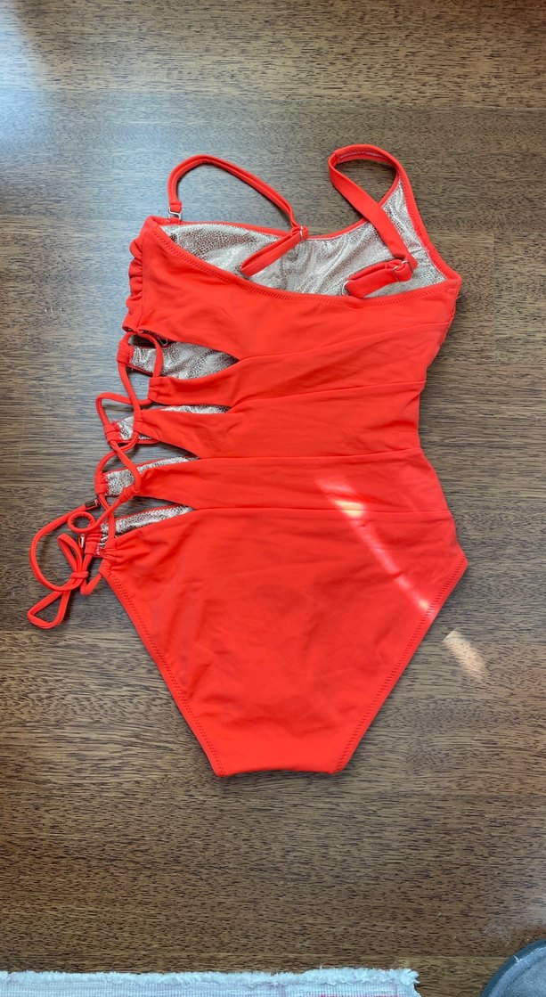 Turuncu Yan Dekolteli Kadın Mayo - Görsel 3