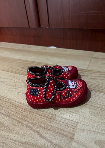 20 Beden Kız Bebek İlk Adım Ayakkabısı, Kırmızı, Cırt Cırtlı