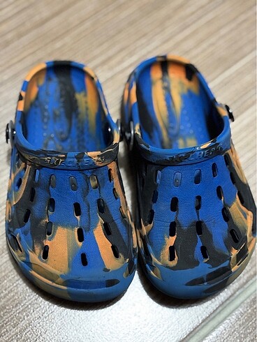 Skechers terlik