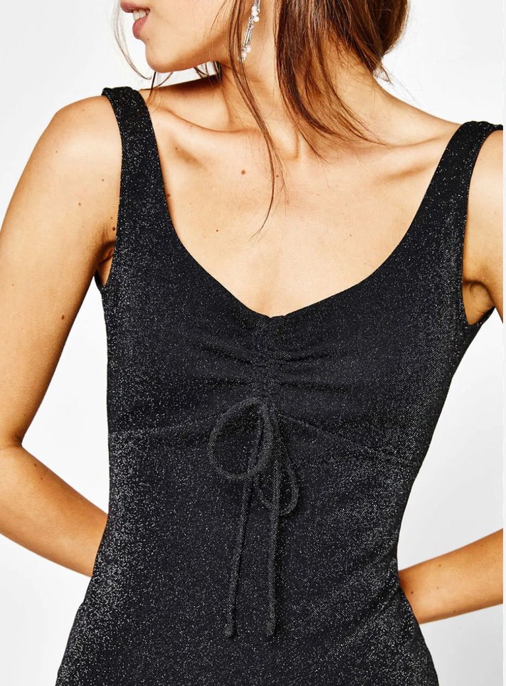 Parlak Siyah Mini V Yakalı Drapeli Elbise - Görsel 4