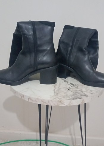 Siyah Fermuarlı Dizüstü Kadın Çizme - Görsel 7