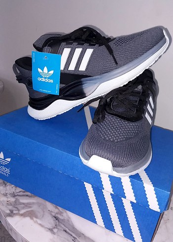 Adidas Gri Erkek Spor Ayakkabı - Görsel 2