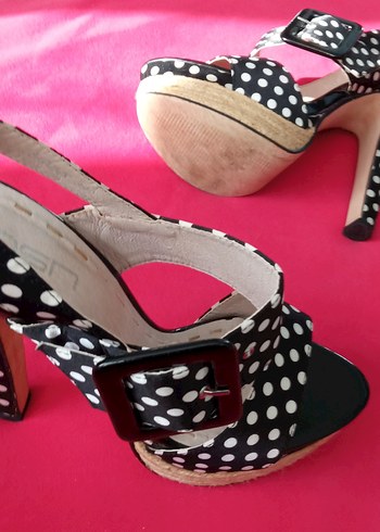 Puantiye Desenli, Platform Topuklu, Kadın Ayakkabı - Görsel 4