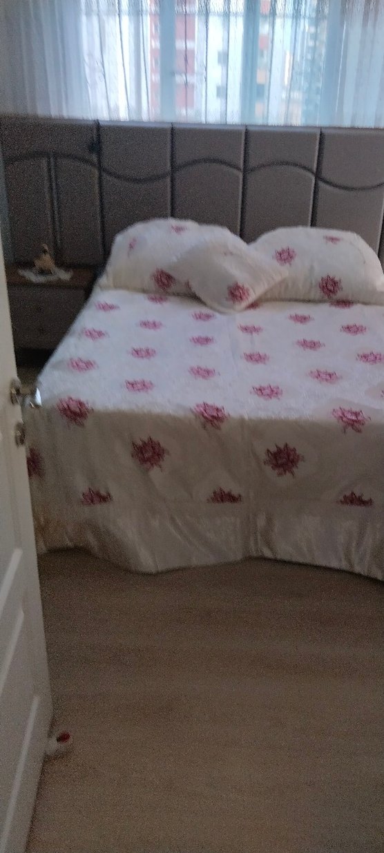 İşlemeli Beyaz Yatak Örtüsü - Görsel 5