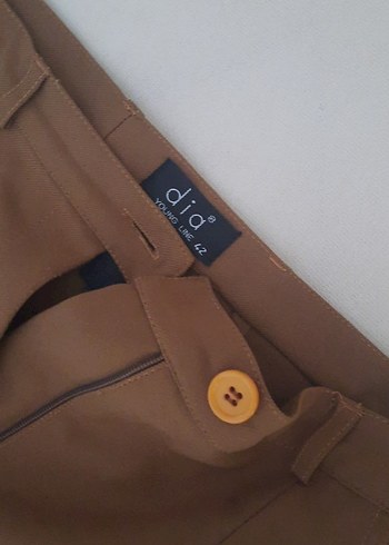 42 Beden Düğmeli Bej Kadın Kumaş Pantolon