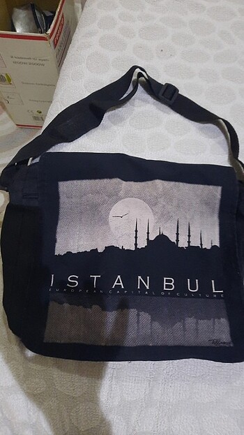 Postacı çantası