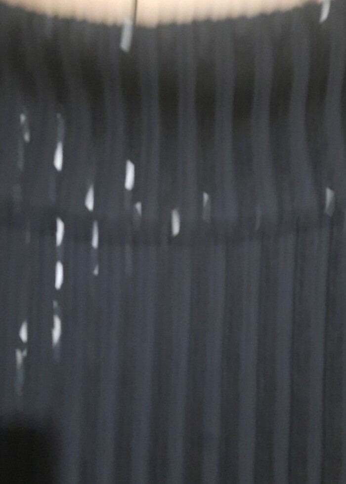 Taş ve boncuk işli bluz - Görsel 2