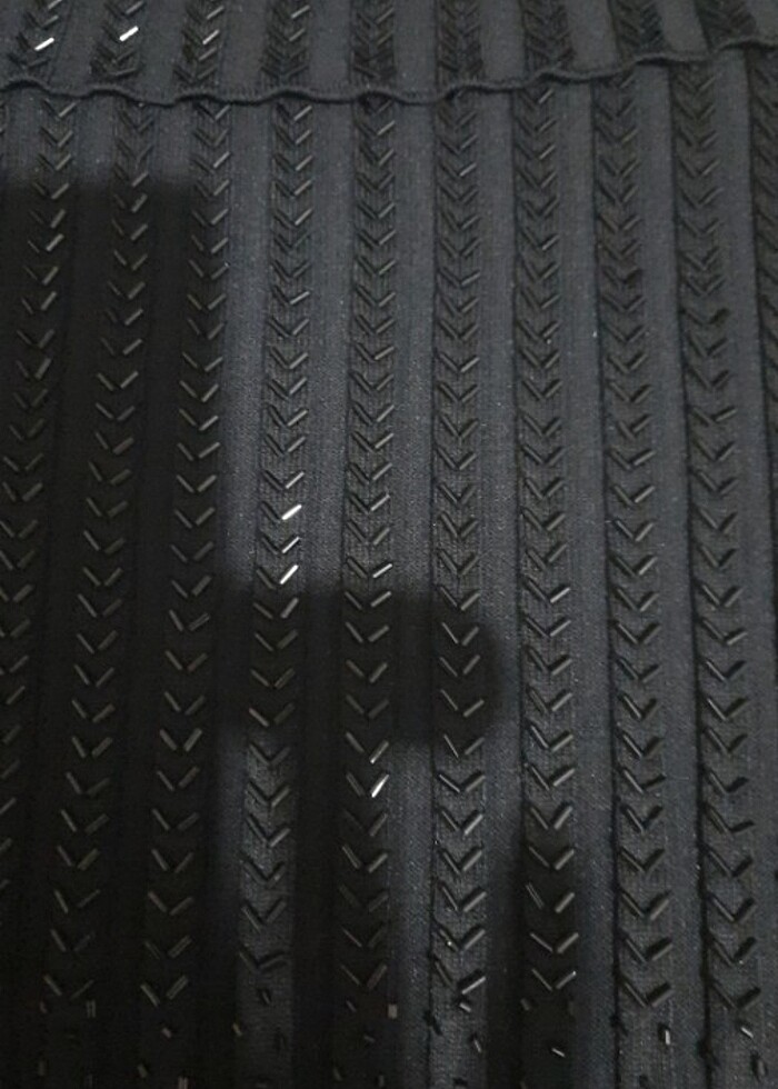 Taş ve boncuk işli bluz - Görsel 5