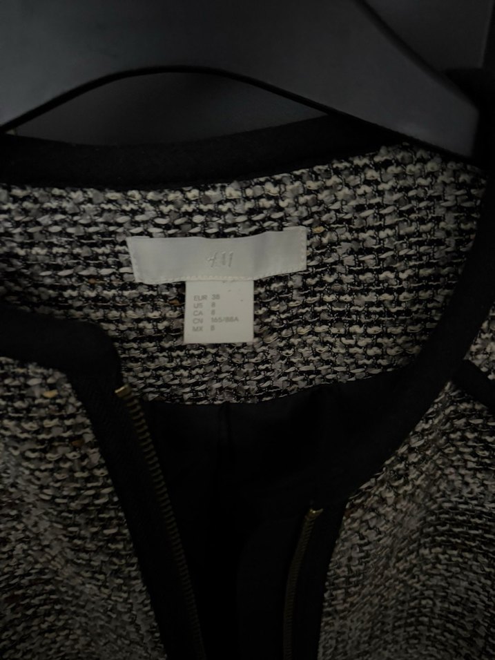 Gri Fermuarlı Kadın İş Ceketi - Görsel 2