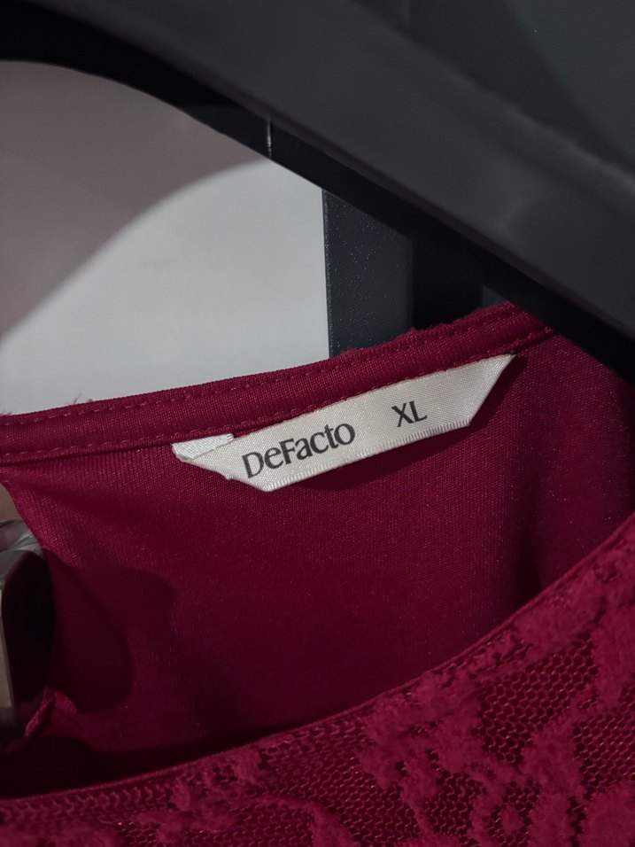 Bordo Dantel Detaylı Midi Elbise - Görsel 3