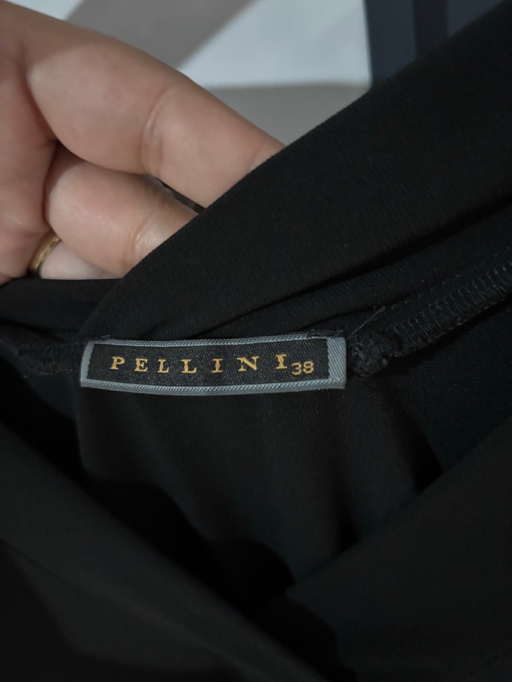 Siyah V Yaka Uzun Kollu Salaş Elbise - Görsel 3