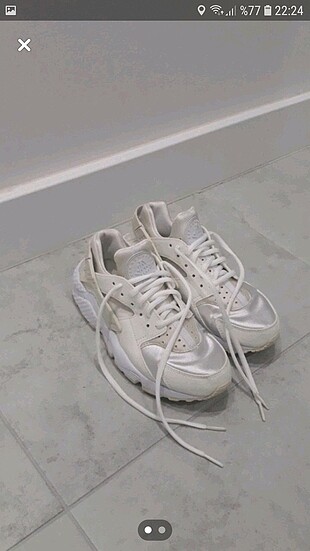 Nike air