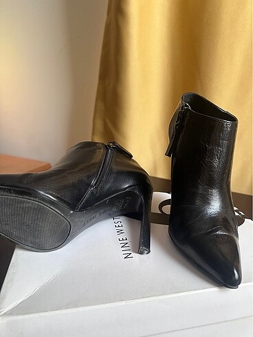 35,5 Beden siyah Renk Bilekte Nine West Bot
