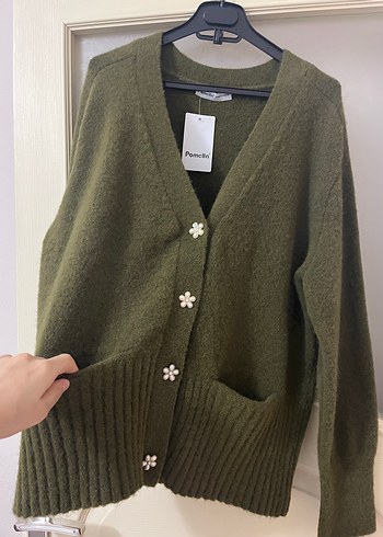 Düğmeli Haki Kadın Triko Hırka YÜN TRİKO YENİ ETİKETLİ - Görsel 2