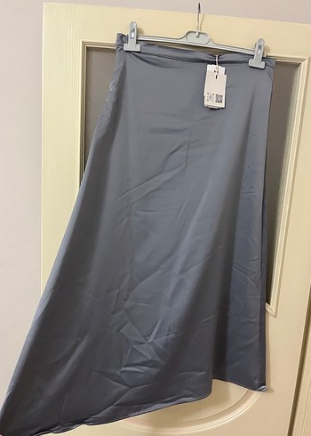 #satenetek L BEDEN YENİ ETİKETLİ TEMİZ ÜRÜN - Görsel 3