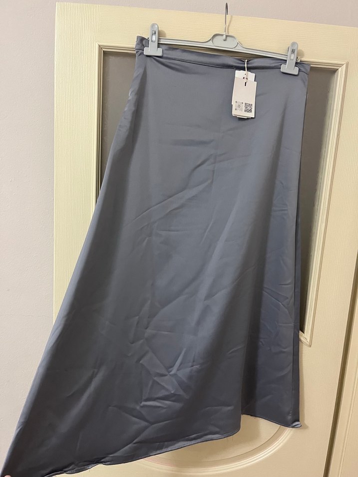 #satenetek L BEDEN YENİ ETİKETLİ TEMİZ ÜRÜN - Görsel 3