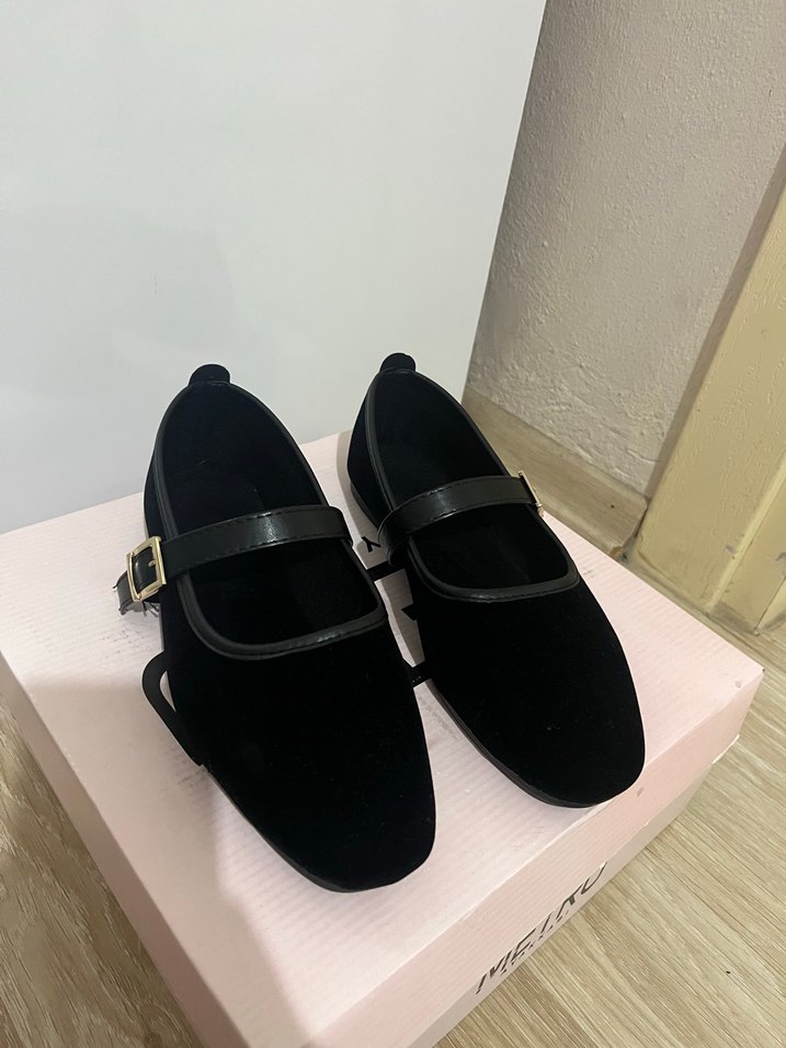 Kadife Siyah Tokalı Kadın Blok Babet #babet 38 NO AZ KULLANILDI - Görsel 2