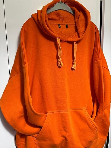 Kapşonlu sweatshirt - Görsel 2