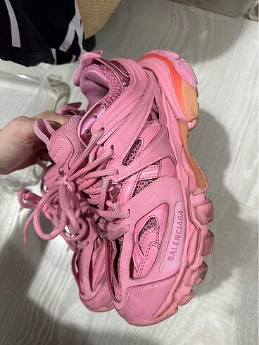 Balenciaga Pembe spor ayakkabı