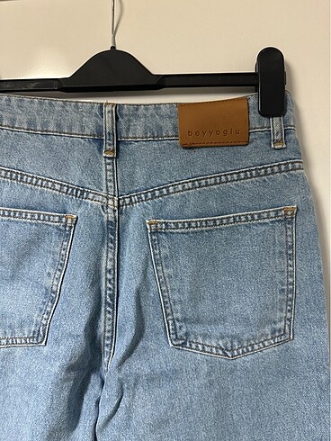 Paça yırtmaçlı jean - Görsel 5