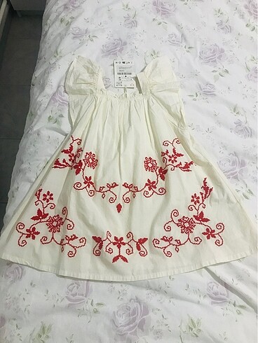 Zara etiketli çocuk elbise