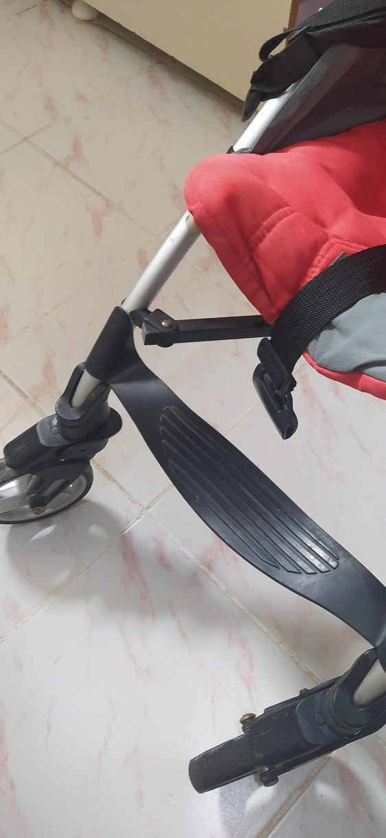 Kırmızı Chicco Bebek Arabası - Görsel 4