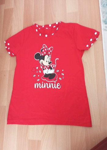 Kız Çocuk Kırmızı Minnie Baskılı Tişört