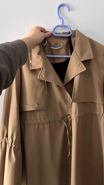 l Beden Oversize kesim Trençkot