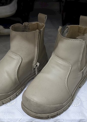 j kız Çocuk Botu - Görsel 3