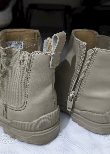 j kız Çocuk Botu - Görsel 2