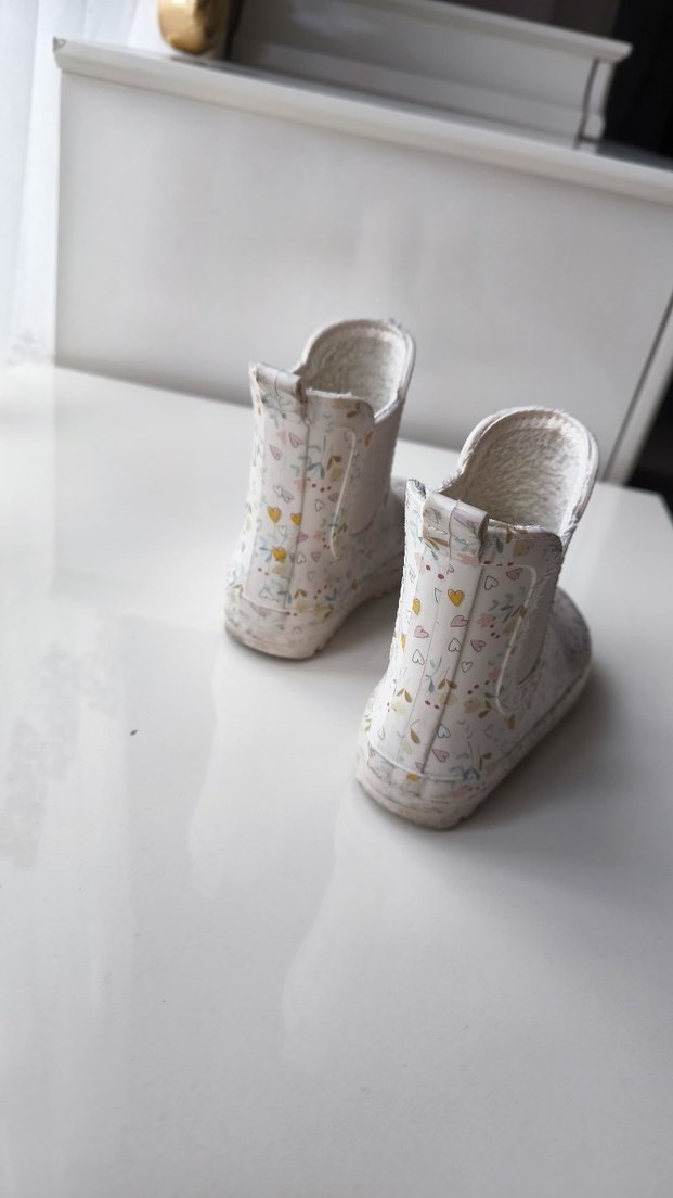 Kız Çocuk Beyaz Simli Baskılı Bot - Görsel 2