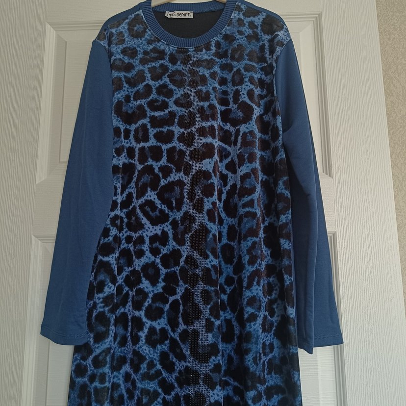 Desenli Mavi Uzun Kollu Rahat Elbise - Görsel 3