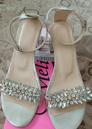 Taşlı Topuklu ayakkabı - Görsel 5